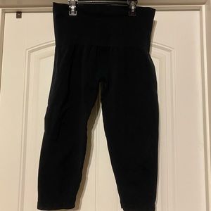 Women’s Soma Capri leggings